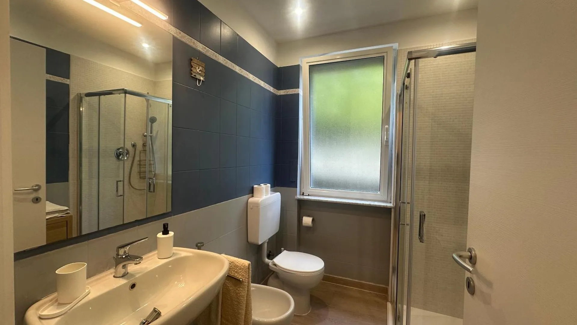 Brezza Marina Apartamento Loano 0*,  Itália